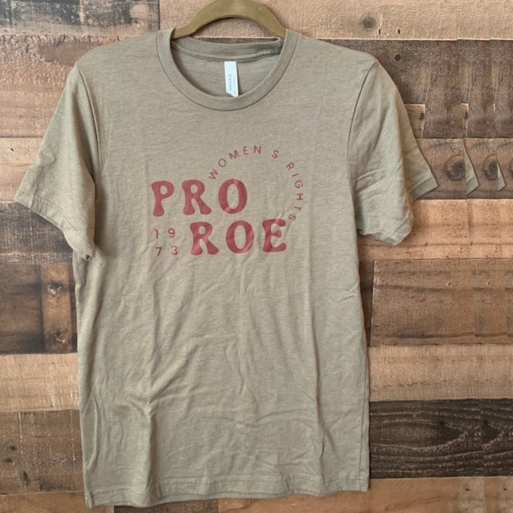 NWT Pro Roe Graphic Tee